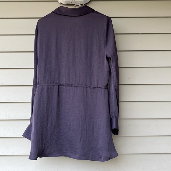 Like new Vera Wang lightweight drawstring waist, long top - Picture 13 of 15